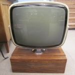 677 6300 Tv